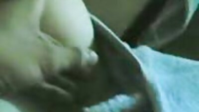 ורוקה ג'יימס חיוורת העור משפדת את הכוס הלבן שלה ב-BBC שלו סקס זקנות חינם